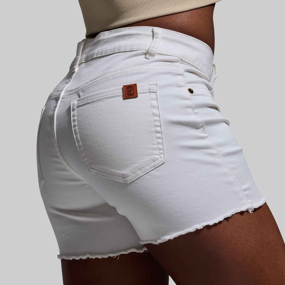 Born Primitive FLEX Stretchy Jean Short (White) Size LargeLarge